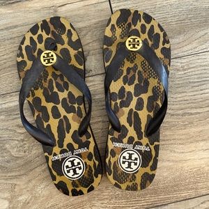 Tory Burch flip flops leopard